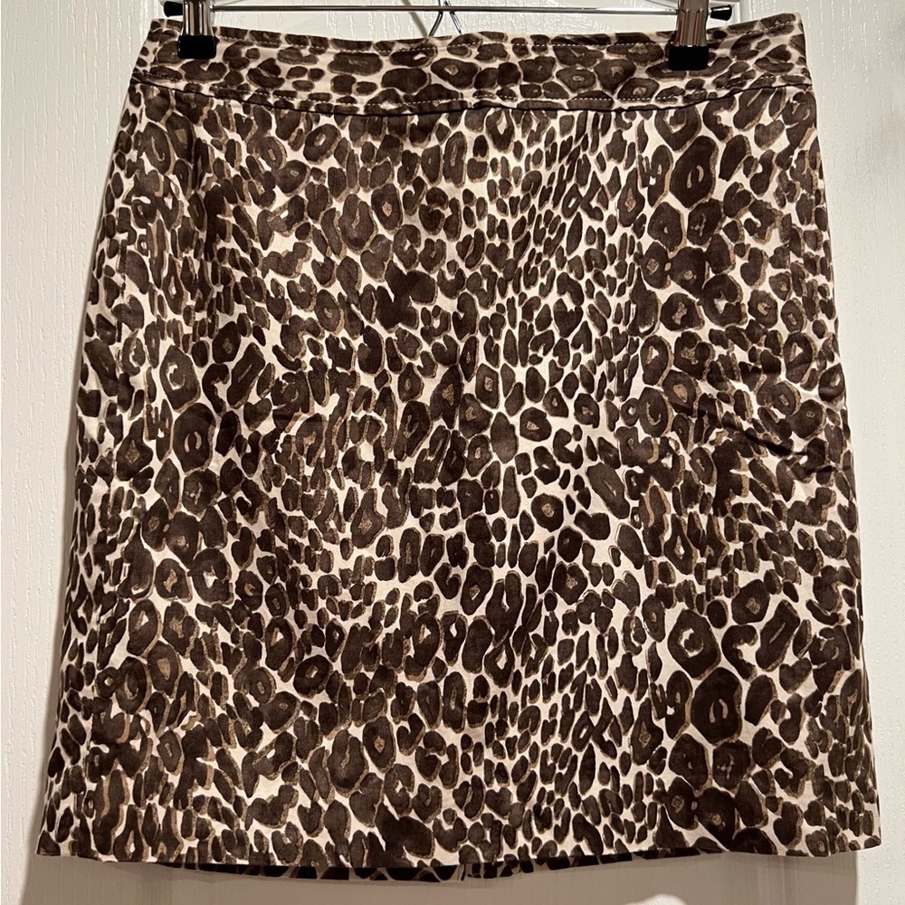 Ann Taylor loft leopard cotton skirt size 6